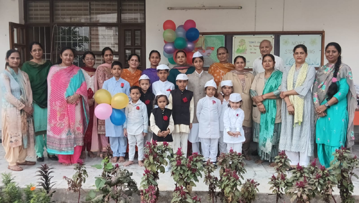 स्टार पब्लिक स्कूल सेक्टर 69 मोहाली में गुरुपूर्व एवं बाल दिवस बड़ी धूमधाम से मनाया गया